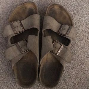 Birkenstock Arizona (Women’s 6)